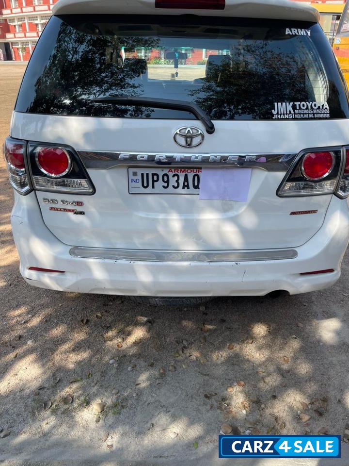 Toyota Fortuner 3.0 4*4 AT