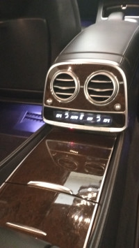 Mercedes-Benz S-Class 500