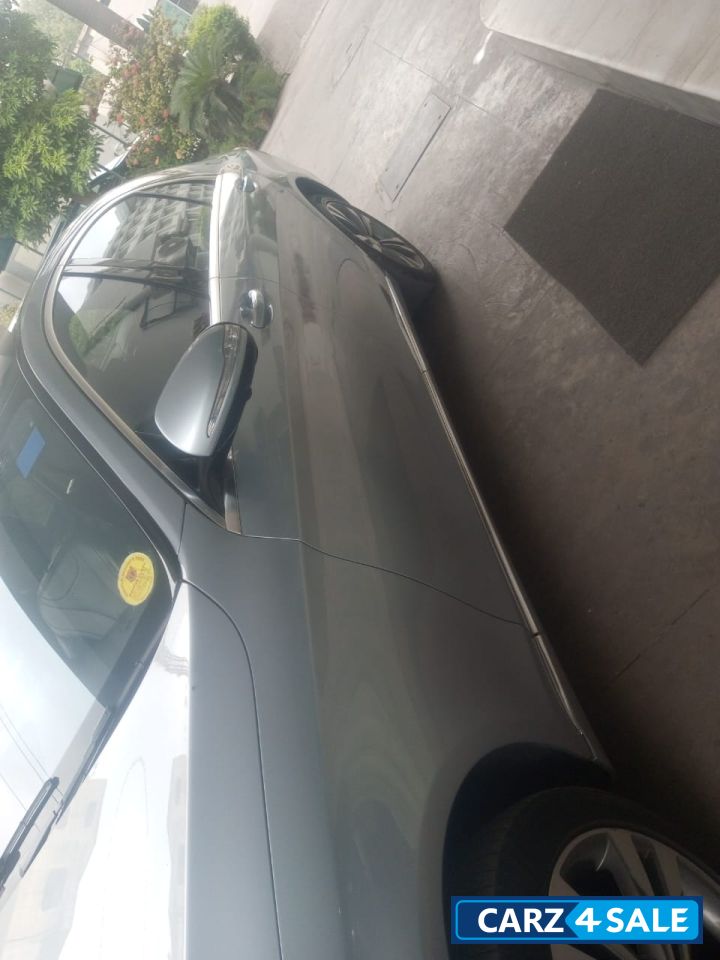 Mercedes-Benz S-Class 500 Mercedes-Benz S-Class 500