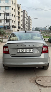 Nardo Grey Skoda Rapid style+ DSG AUTO NARDO GREEY SKODA ORIZNAL 1 car limited