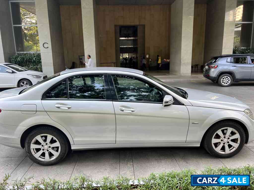 Mercedes-Benz C-Class 220 Blue efficiency