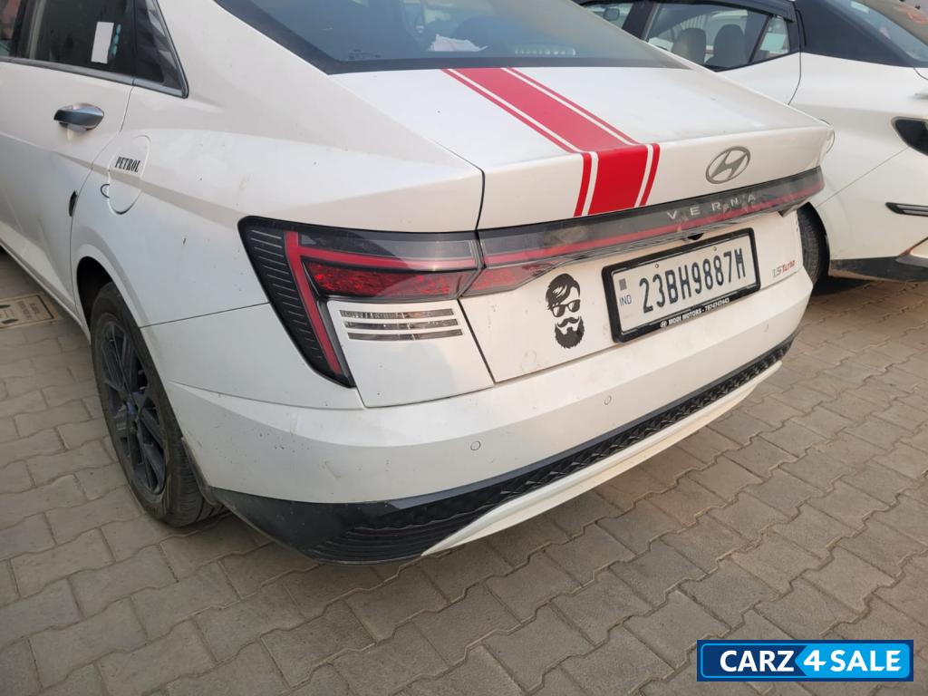 White Hyundai Verna 1.5 L Turbo GDI (Top Model)