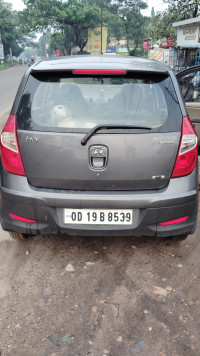 Carbon Grey Hyundai i10 Sportz