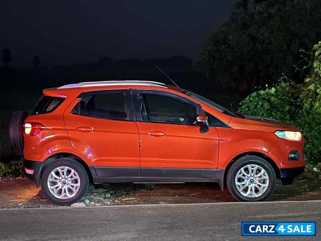 Ford Ecosport Titanium(O) 1.0 Petrol Ecoboost