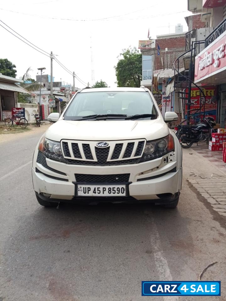 Mahindra XUV 500 W8