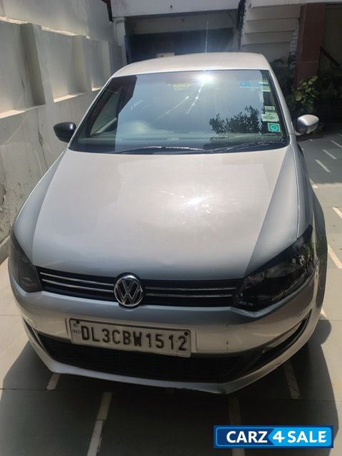 Silver Volkswagen Polo Highline,  Petrol