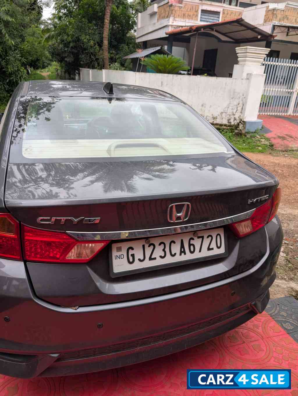 Honda City 1.5 V iVTEC