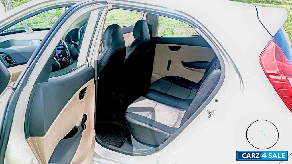 Silver Hyundai Eon Hyundai eon magna