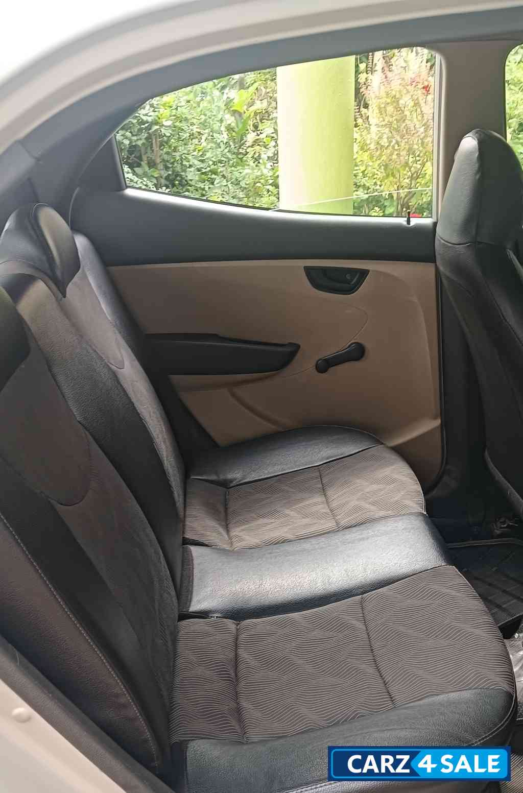 Silver Hyundai Eon Hyundai eon magna