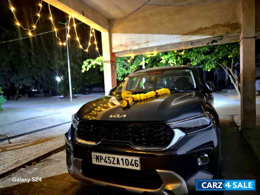 Gravity Gray Kia Sonet htx 1.0 turbo imt