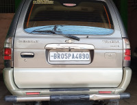 Chevrolet Tavera Neo LT3 9 seater BS-IV