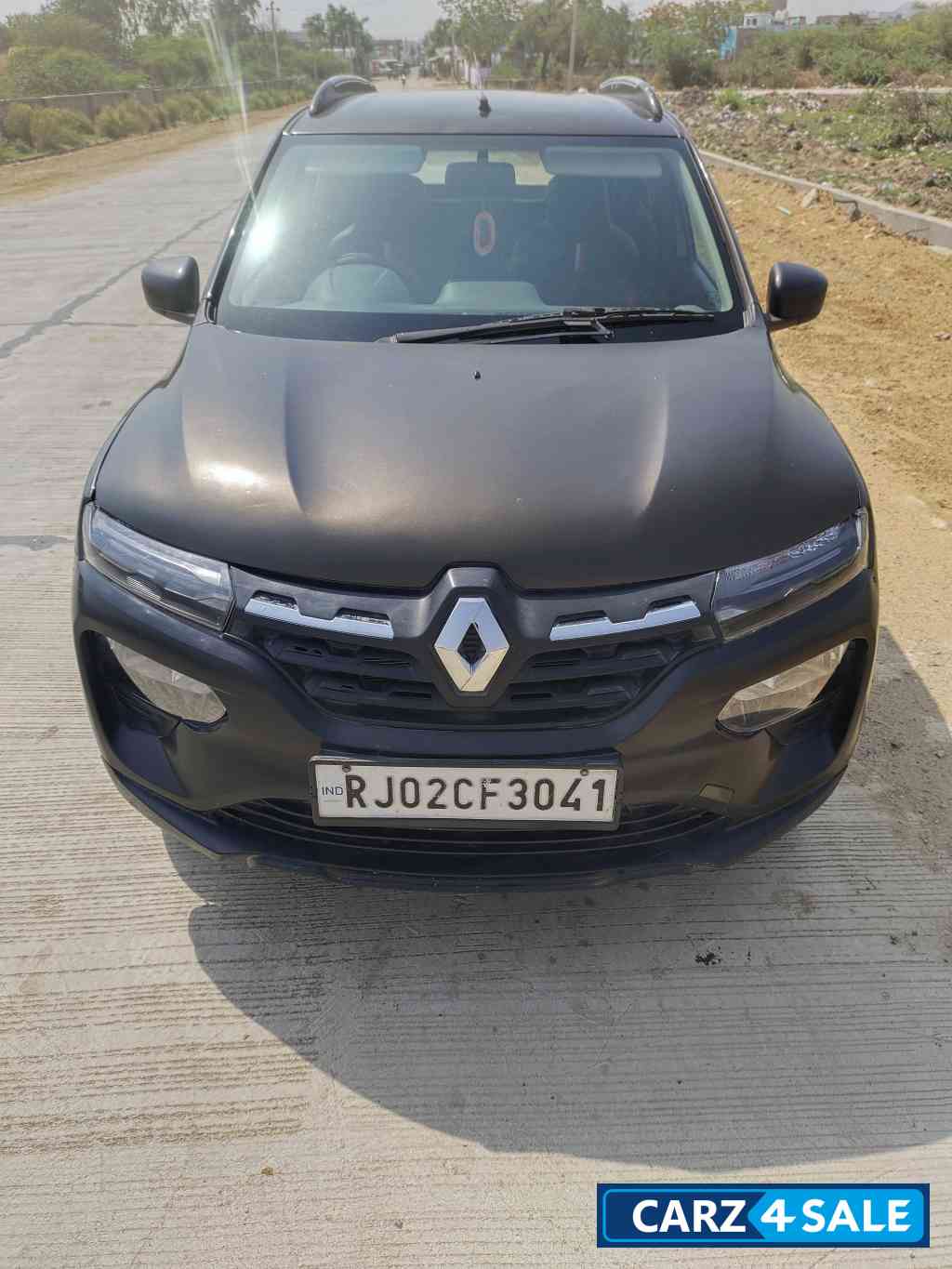 Renault  0.8 Mt petrol