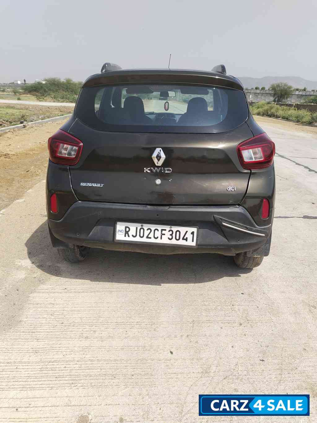 Renault  0.8 Mt petrol