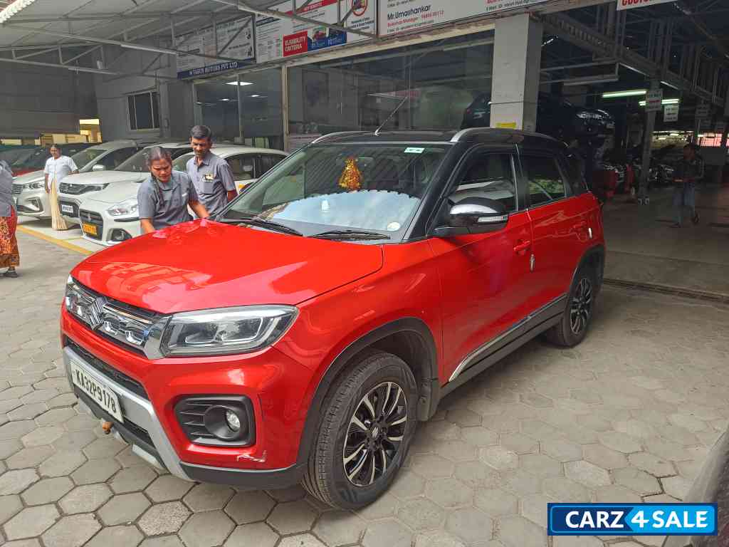 Maruti Suzuki Vitara Brezza ZXI PLUS DUAL TONE