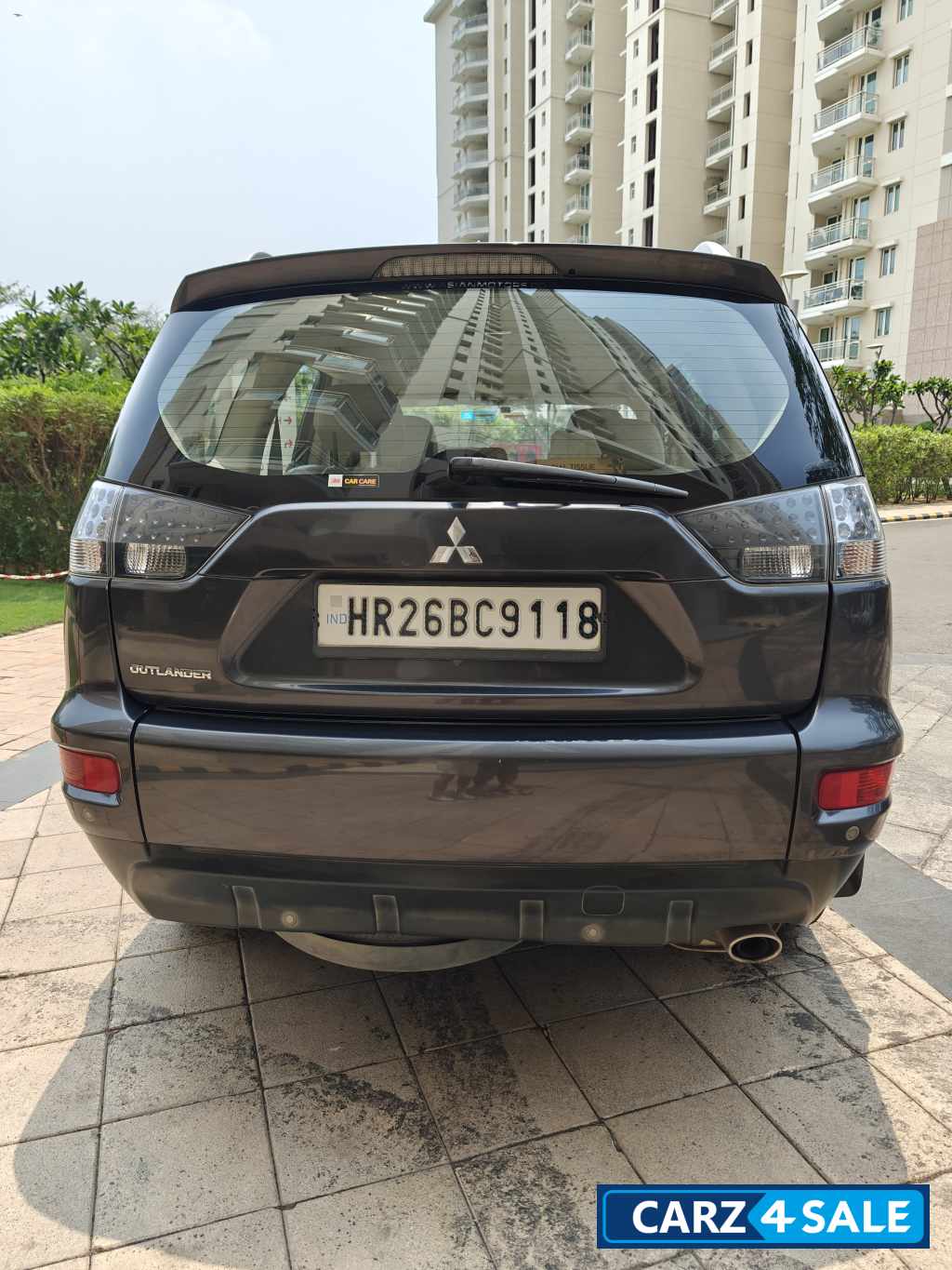 Mitsubishi Outlander 2.4 MIVEC AUTOMATIC