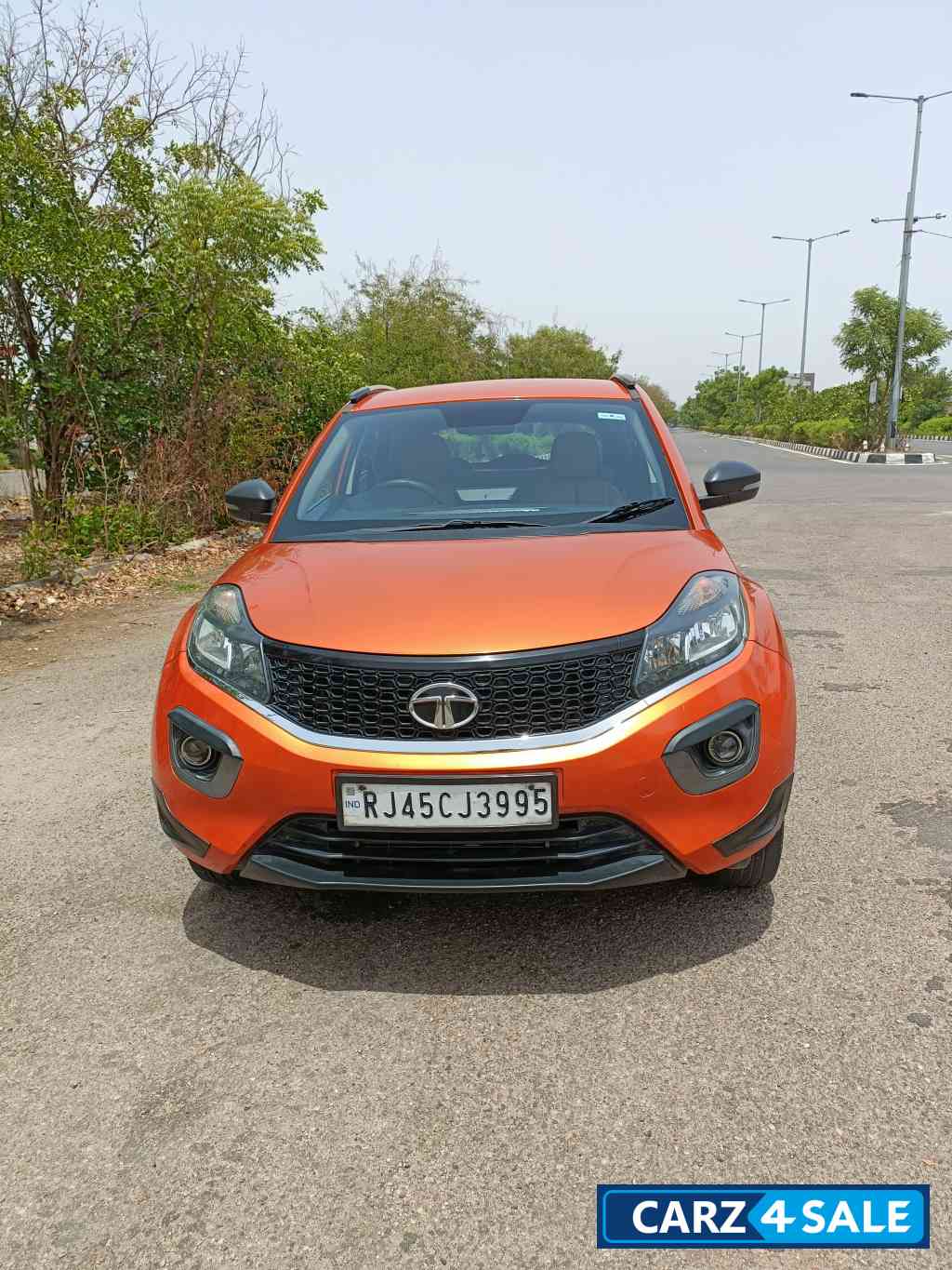 Tata Nexon XM
