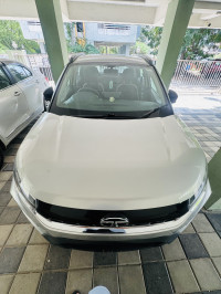 Silver Tata Nexon XM