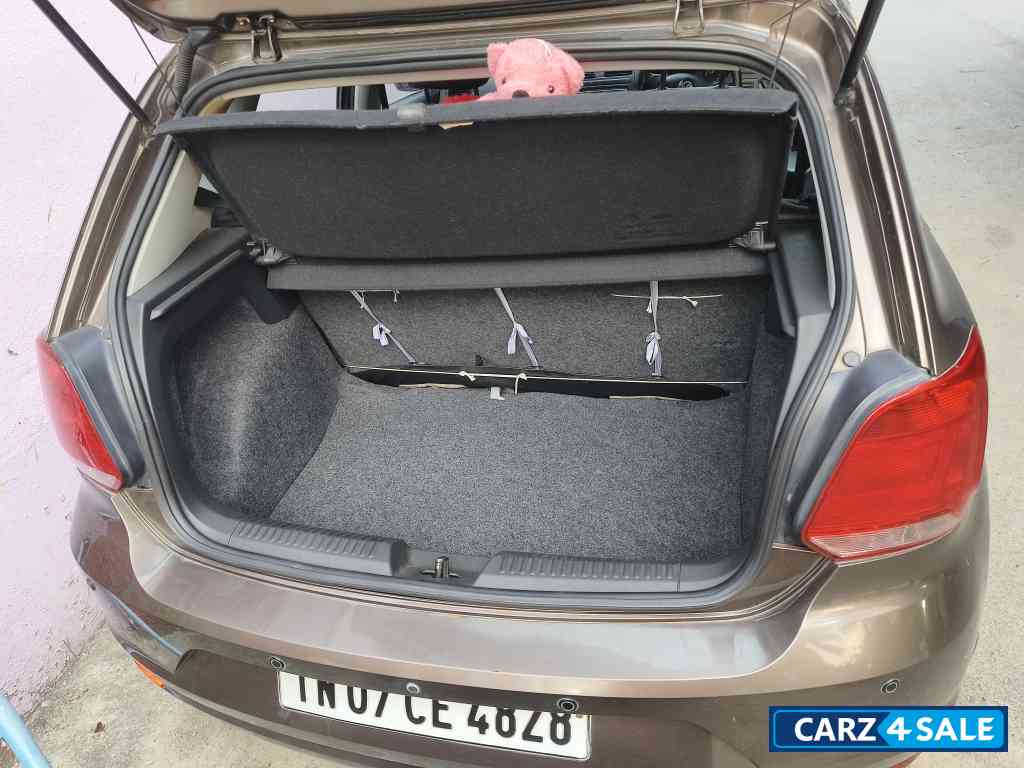 Volkswagen Polo Comfortline 1.2L