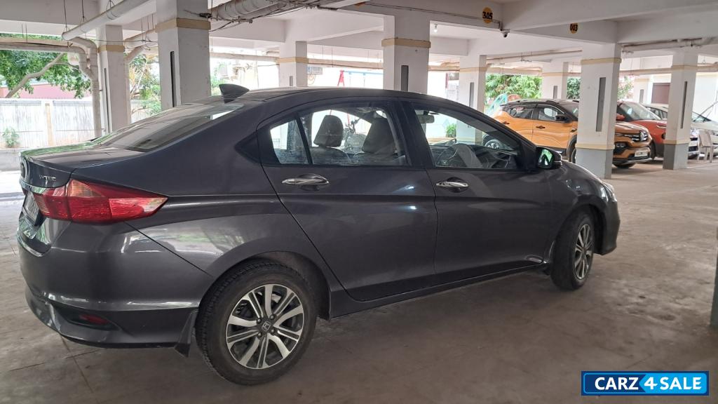 Honda City V MT