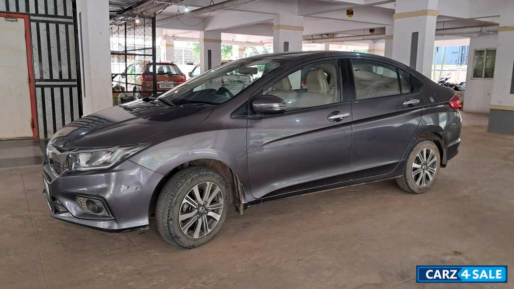 Honda City V MT