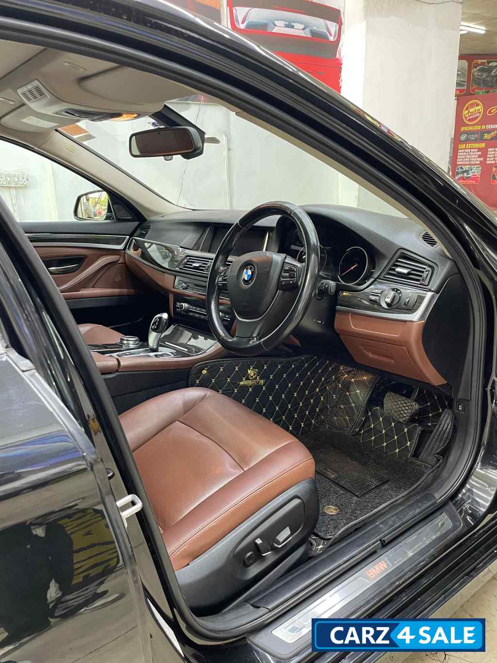 BMW 5-Series Luxury line