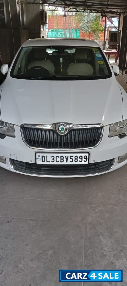 Skoda Superb 1.8 TSI ELEGANCE