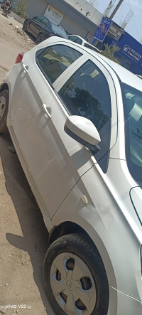 White Tata Tiago XT PETROL