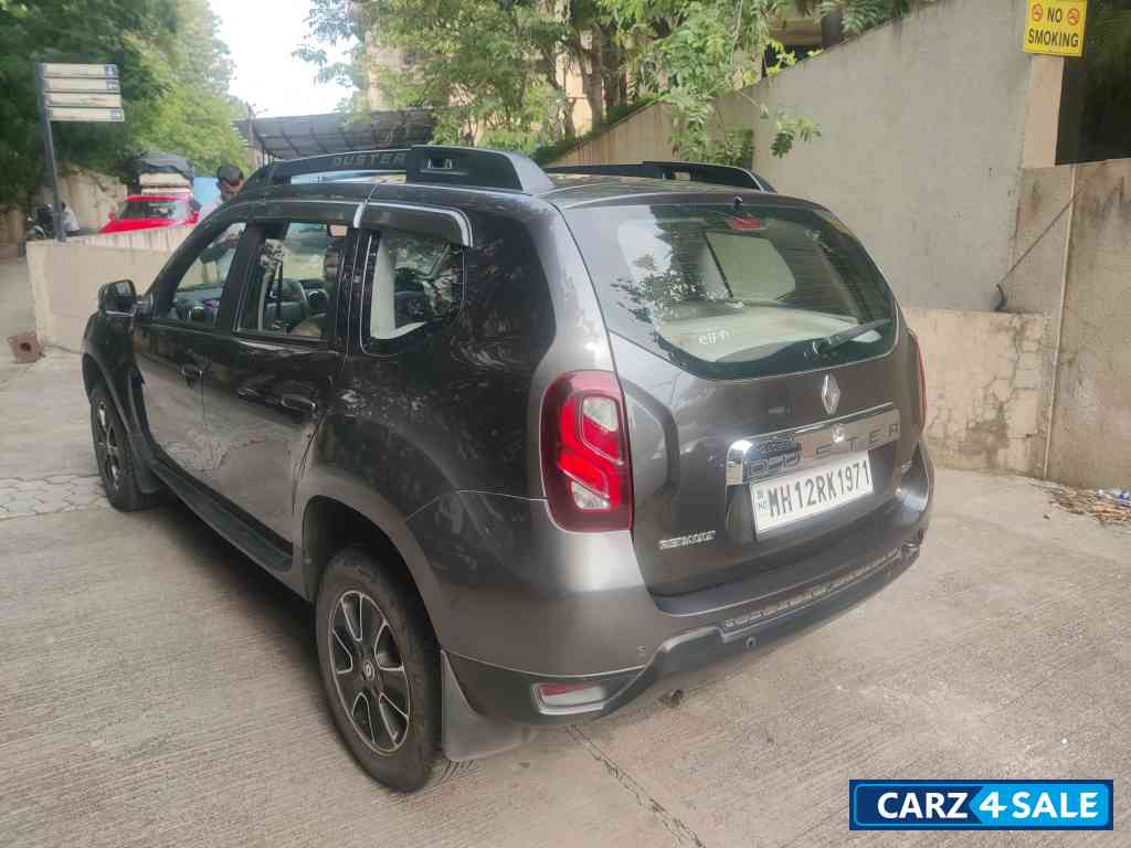 Renault Duster CVT AUTOMATIC PETROL