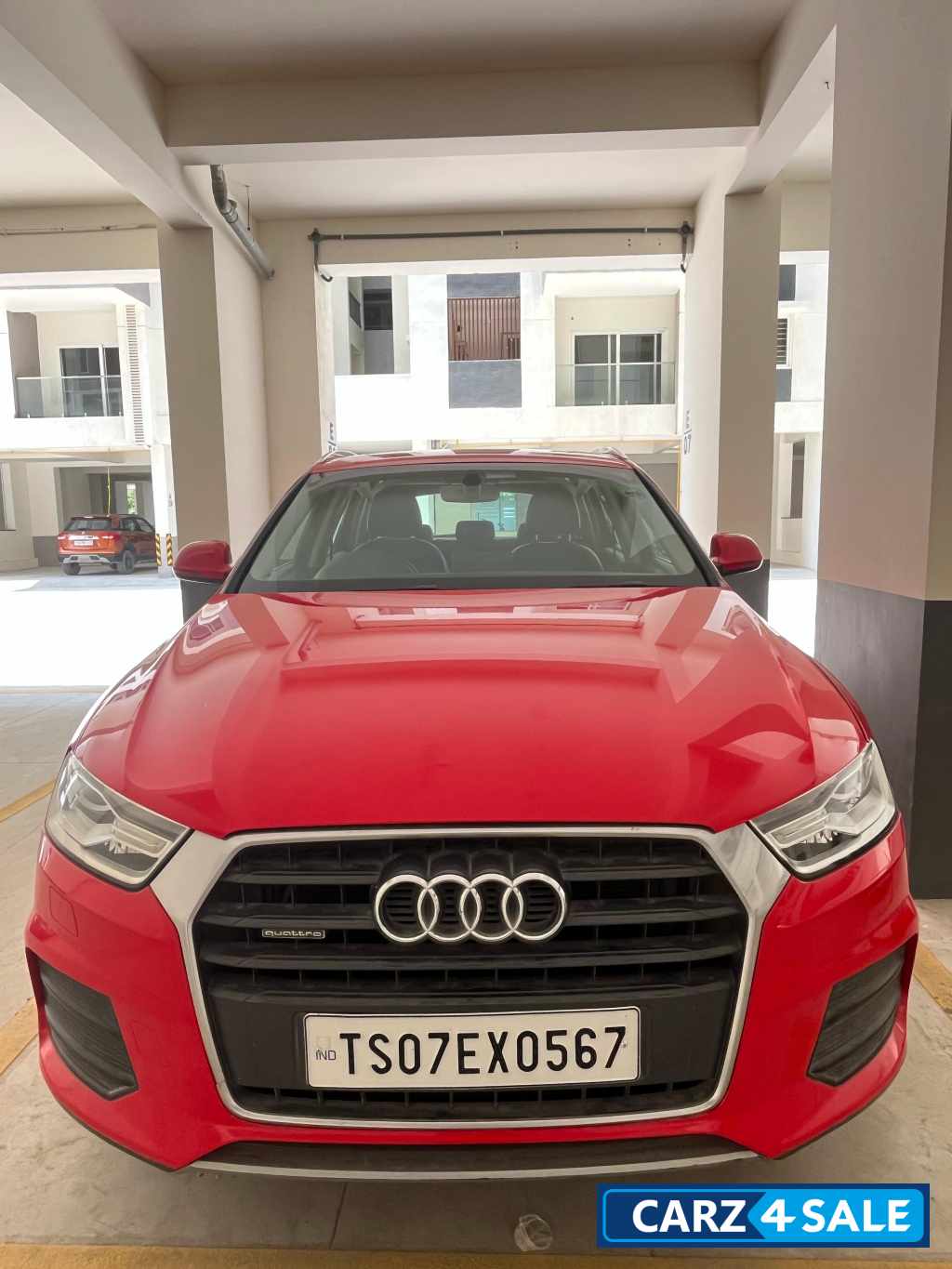 Red Audi Q3 35 TDI QUATTRO