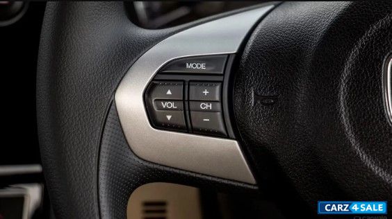 Red Honda Amaze 1.2 S (O)  I- VTEC