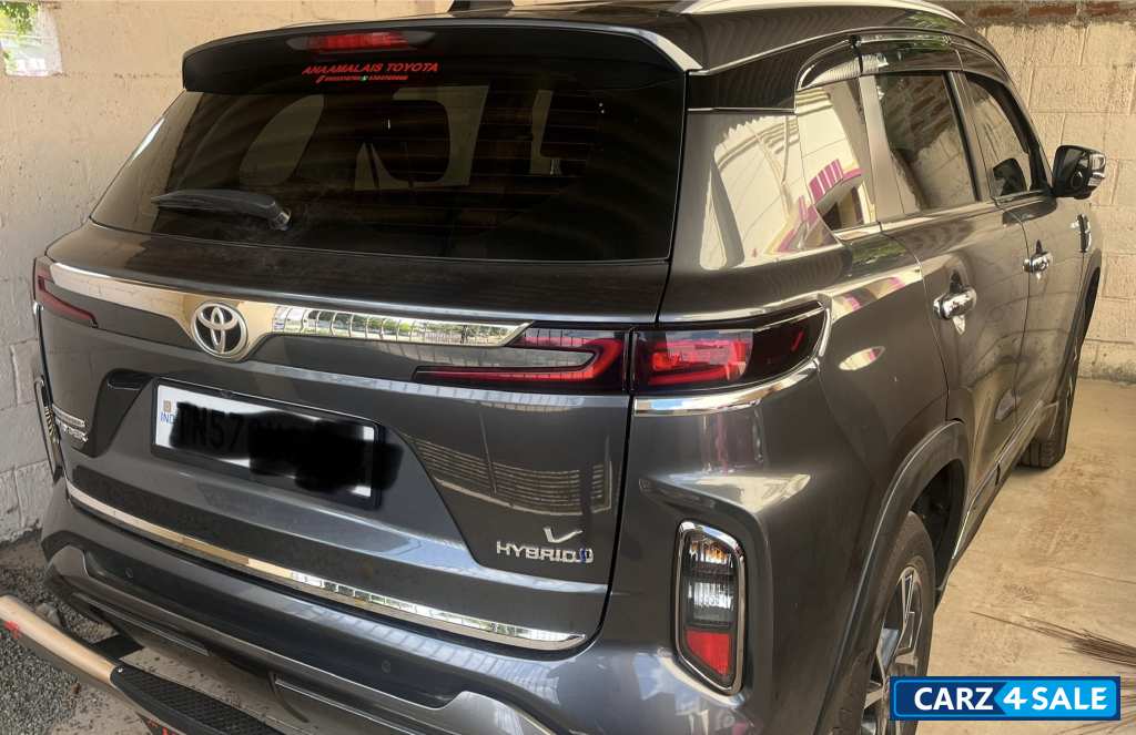 Toyota Urban Cruiser Hyryder V Hybrid