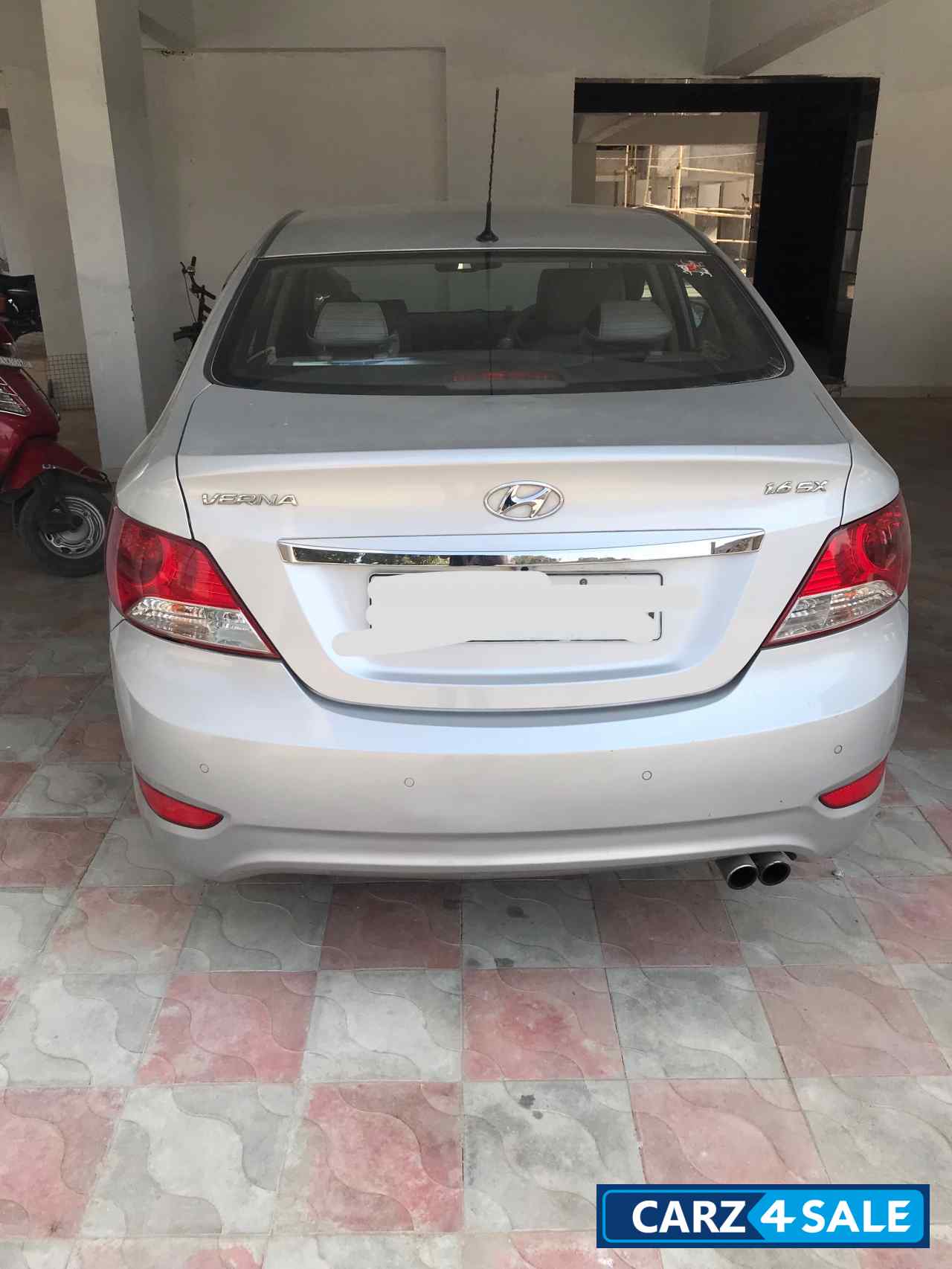 Hyundai  Verna fludic