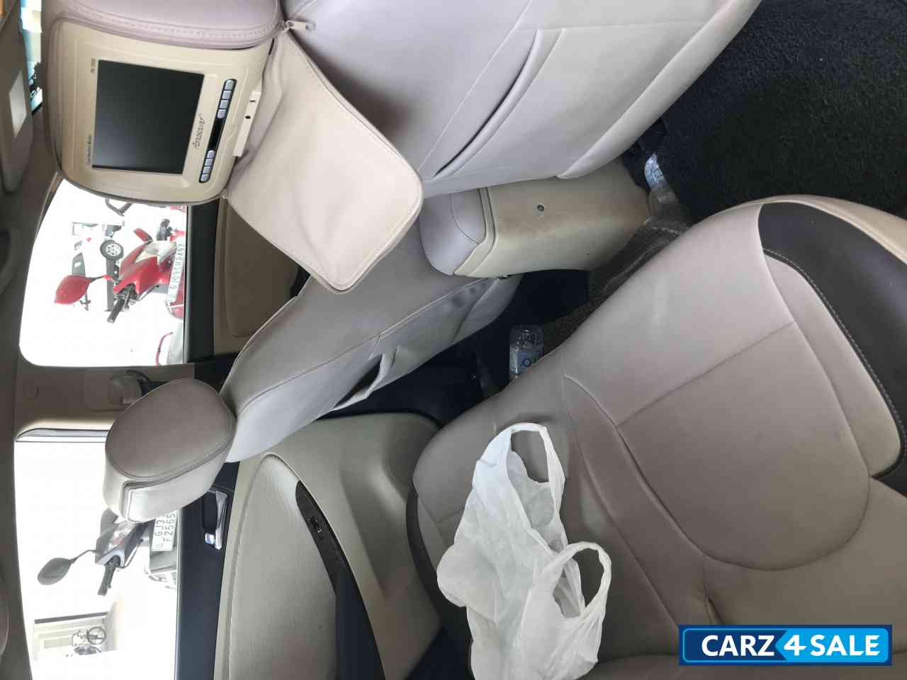 Hyundai  Verna fludic