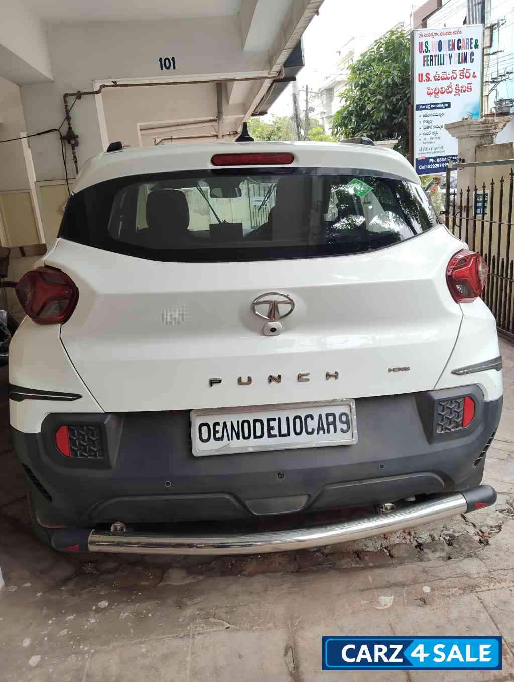 Tata Punch Accomplished dozle cng