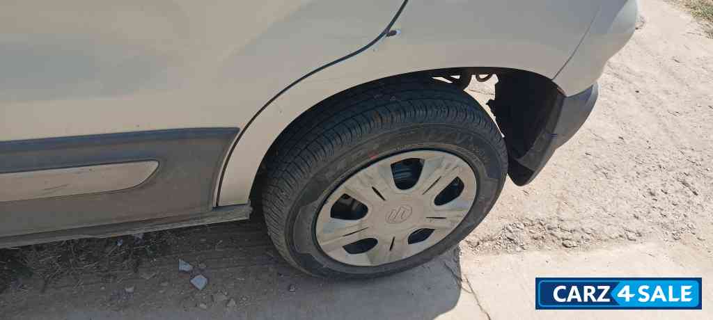 Silver Silky Maruti Suzuki S-Presso Vxi +AGS