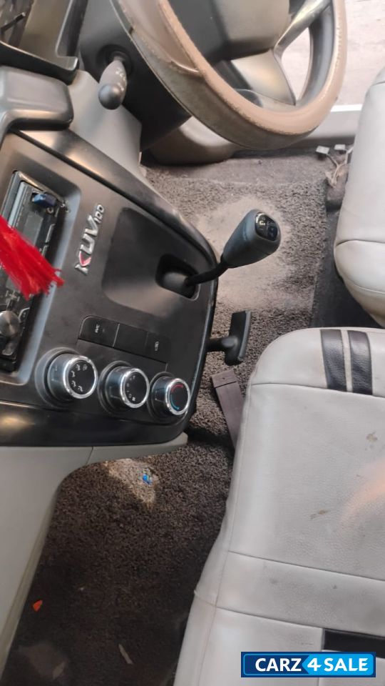 Mahindra KUV100 K4 plus 5 str