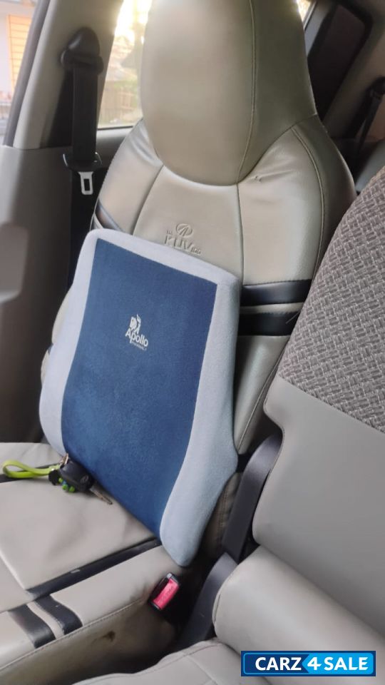 Mahindra KUV100 K4 plus 5 str