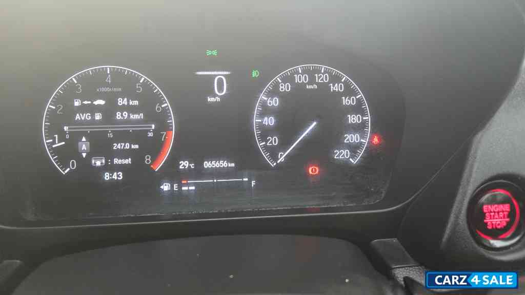 Pearl White Honda City ZX MT iVTEC