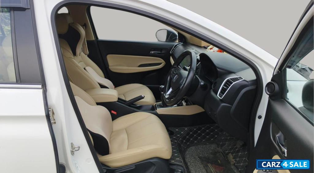 Pearl White Honda City ZX MT iVTEC