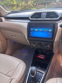 White Maruti Suzuki Dzire Vxi