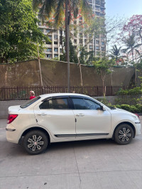 White Maruti Suzuki Dzire Vxi