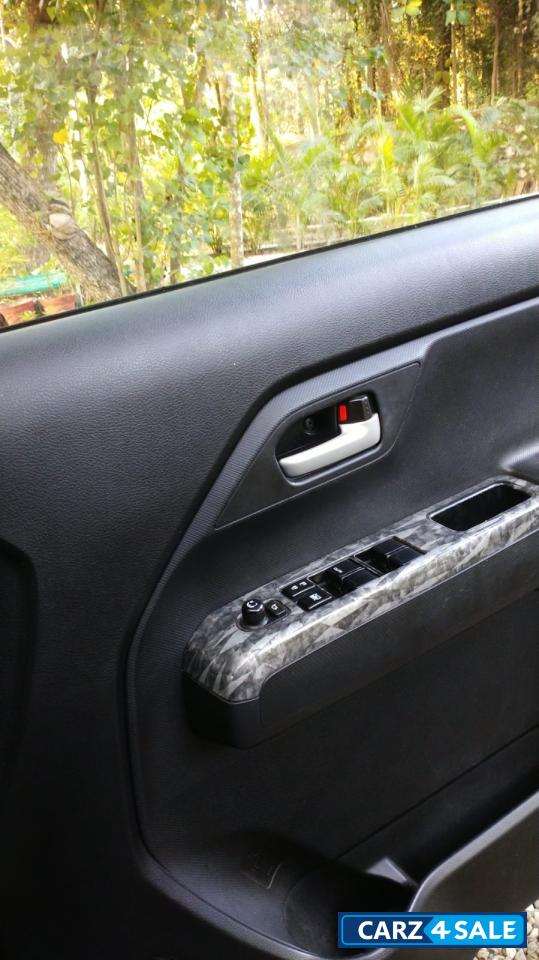 Maruti Suzuki Wagon R ZXI Maruti Suzuki Wagon R ZXI