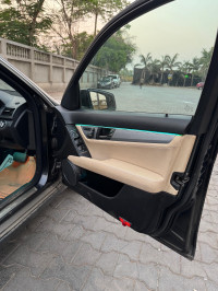 Black Mercedes-Benz C-Class C200