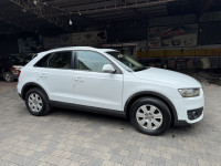White Audi Q3 2.0 qudro