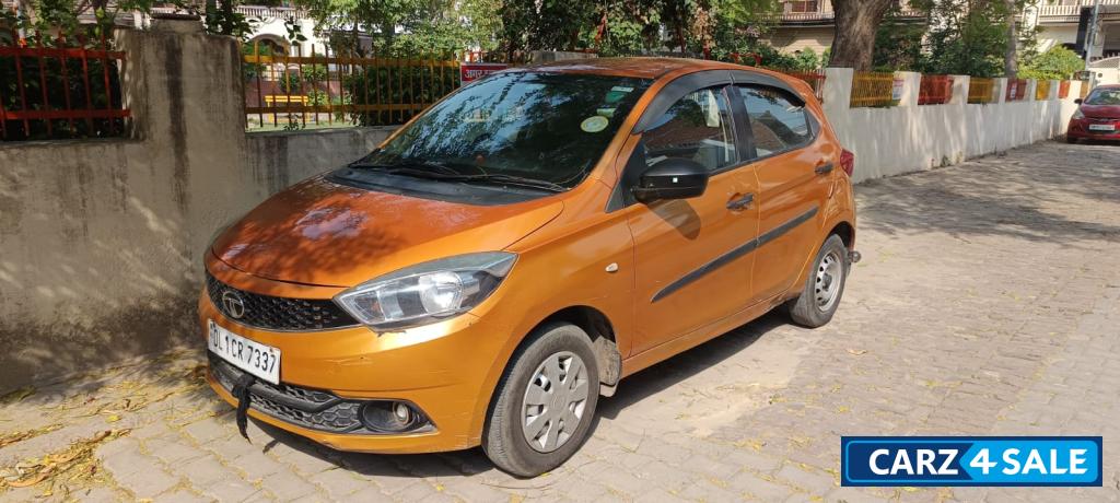Tata Tiago XE