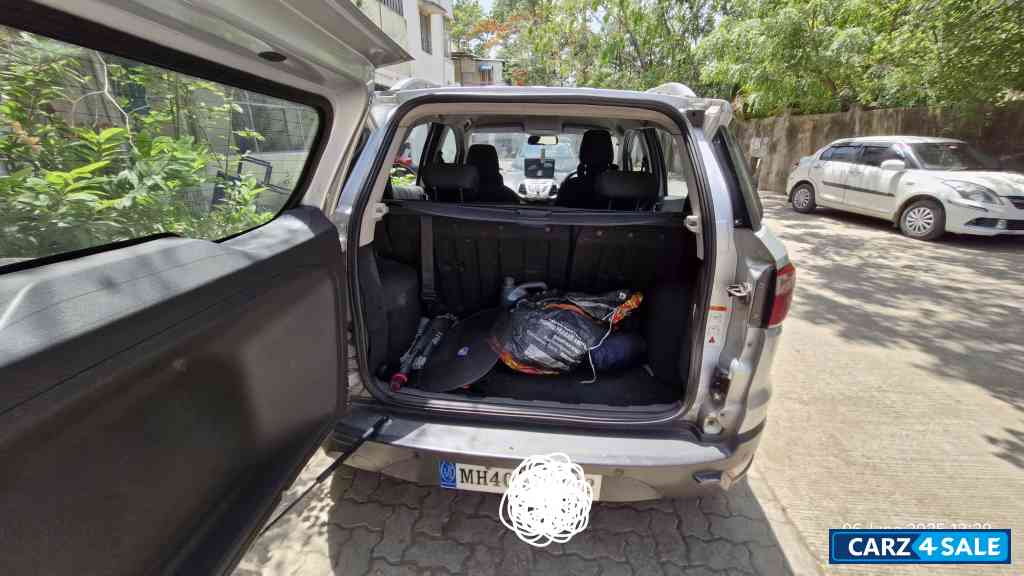 Silver Ford Ecosport 1.5 TDCI Titanium Silver Ford Ecosport 1.5 TDCI Titanium