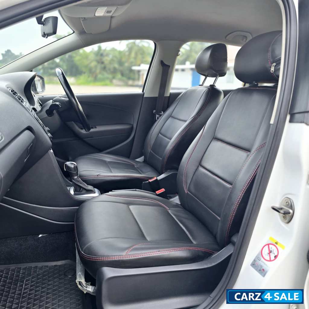 White Volkswagen Polo Gt tsi