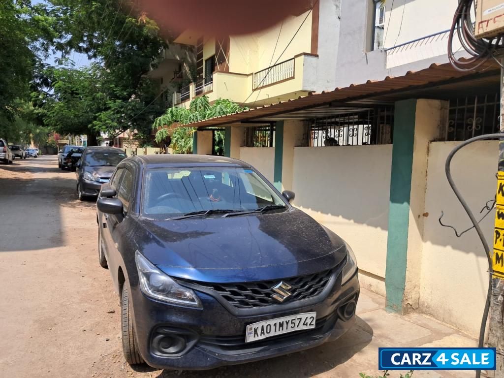Blue Maruti Suzuki Baleno sigma