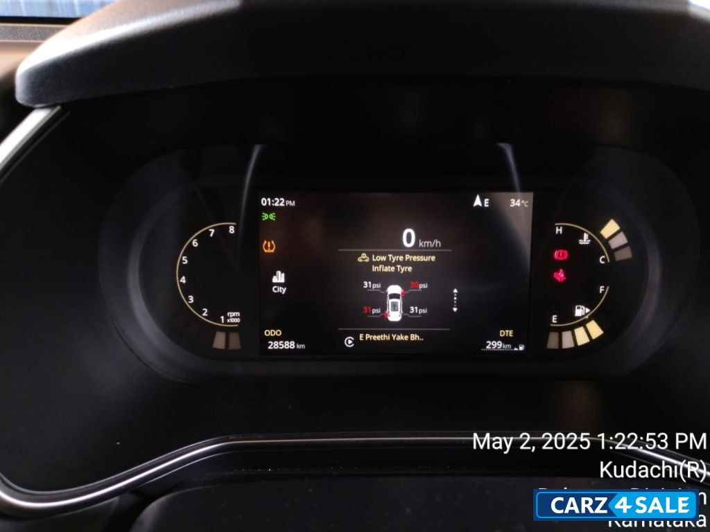 Day Grey Tata Safari XZ plus 7str