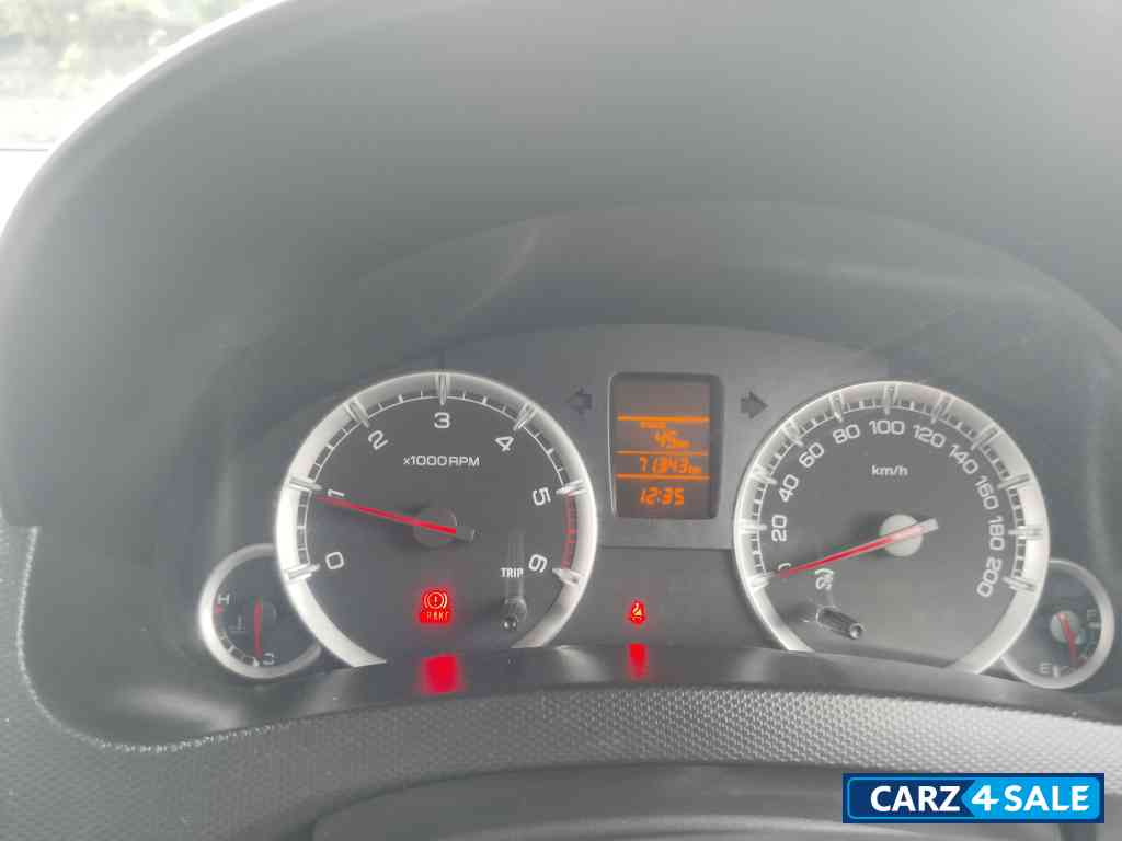 Silver Maruti Suzuki Swift Dzire VDI Diesel